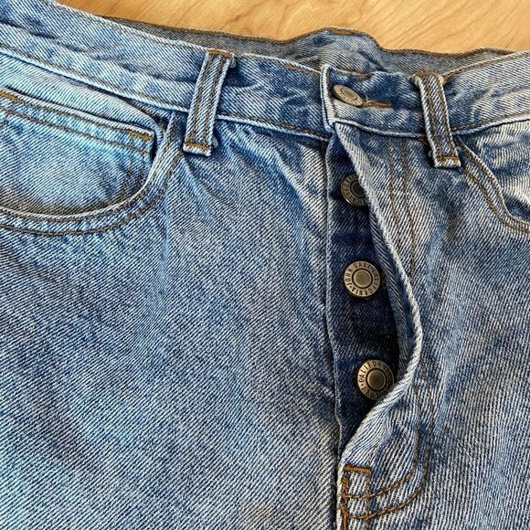 Brandy Melville John Galt light wash jeans - Picture 3 of 5